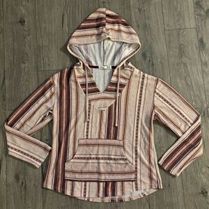 Wallflower Juniors Oversized Baja Hooded‎ Sweatshirt Large